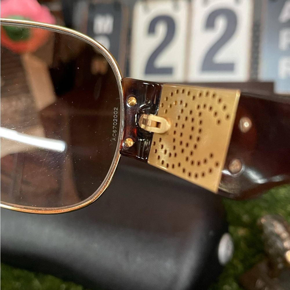 Chanel Interlocking Cc Logo Shield Sunglasses Vin… - image 8